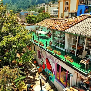  Albergue Botanico